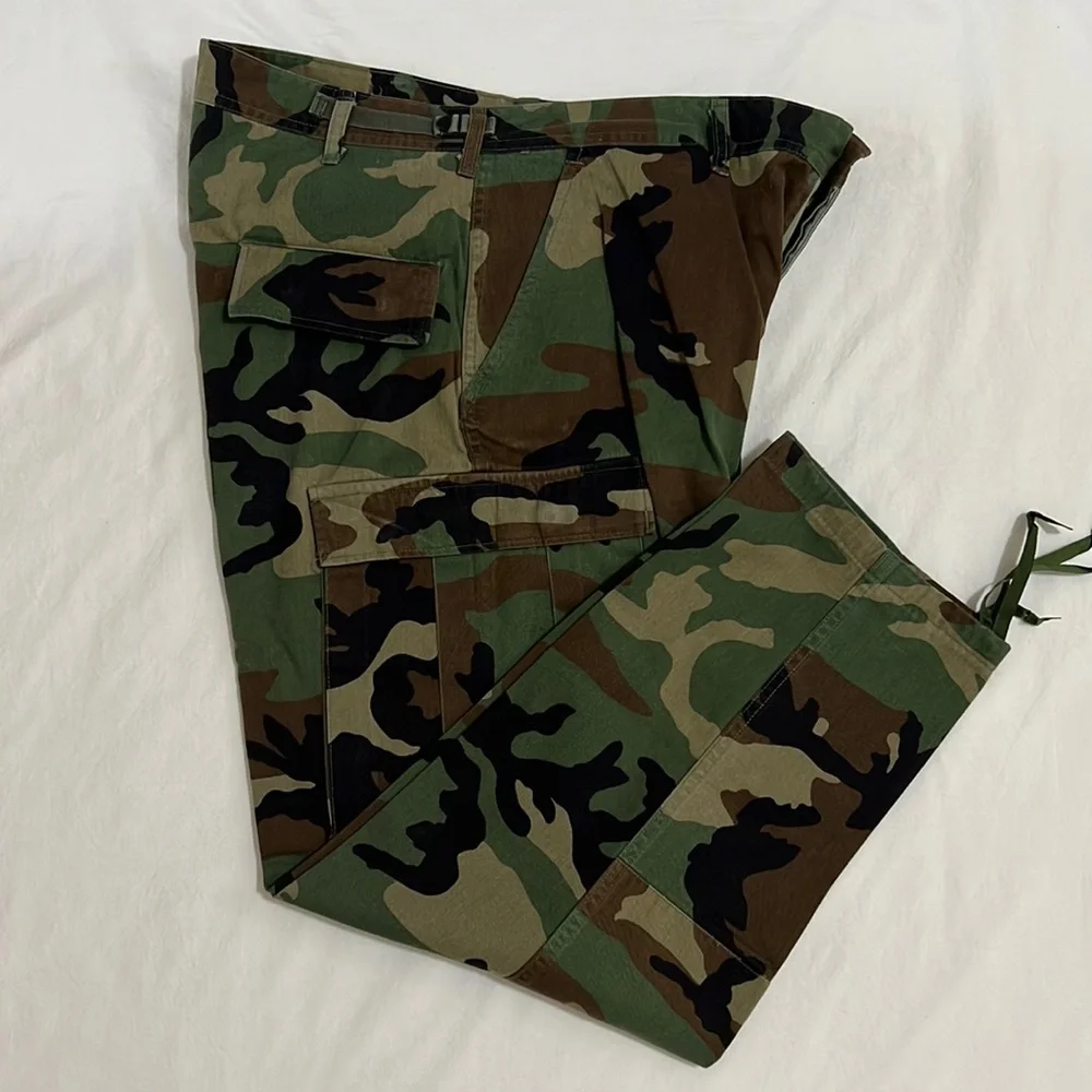 Genuine Combat Camouflage Cargo Pants with pockets